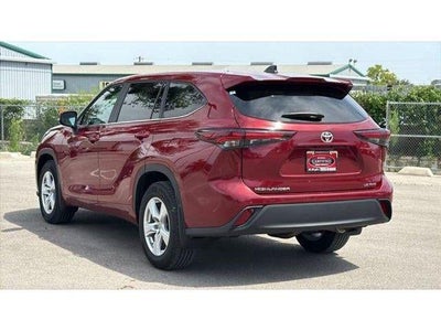 2025 Toyota Highlander LE