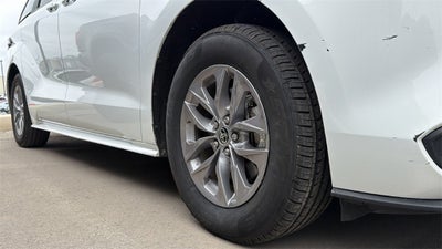 2025 Toyota Sienna LE 8 Passenger