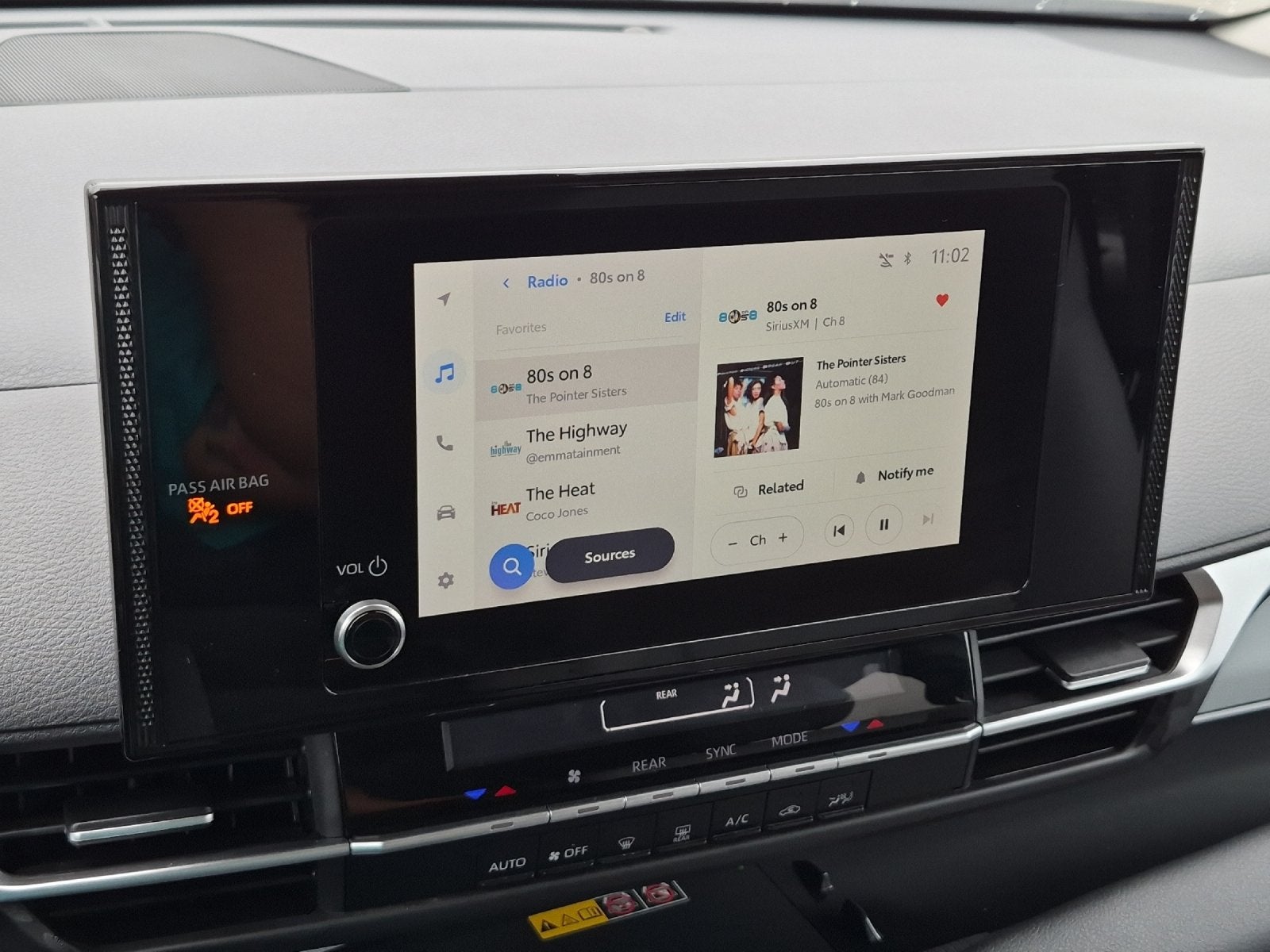 2025 Toyota Sienna LE 8 Passenger