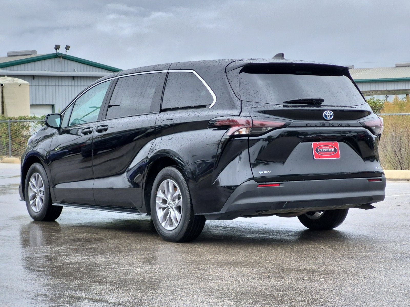 2025 Toyota Sienna LE 8 Passenger