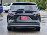 2025 Toyota Sienna LE 8 Passenger