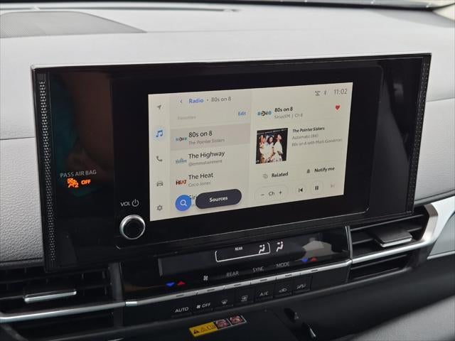 2025 Toyota Sienna LE 8 Passenger