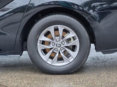2025 Toyota Sienna LE 8 Passenger