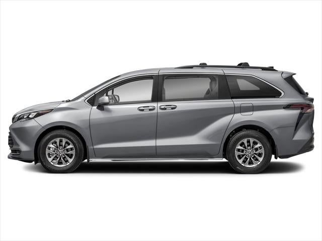 2025 Toyota Sienna LE 8 Passenger