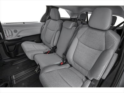 2025 Toyota Sienna LE 8 Passenger