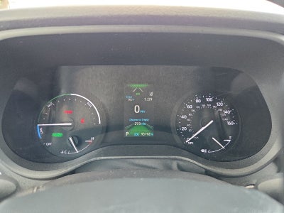 2022 Toyota Sienna LE 8 Passenger