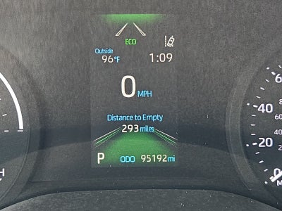 2022 Toyota Sienna LE 8 Passenger