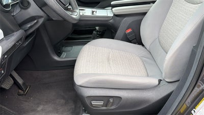 2025 Toyota Sienna LE 8 Passenger