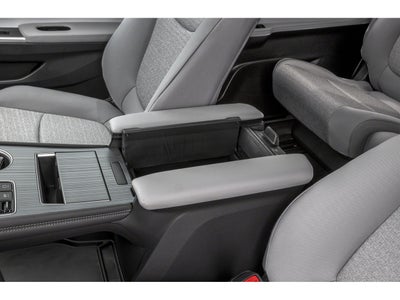 2025 Toyota Sienna LE 8 Passenger