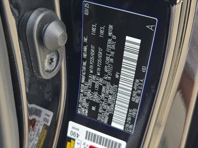 2025 Toyota Sienna LE 8 Passenger