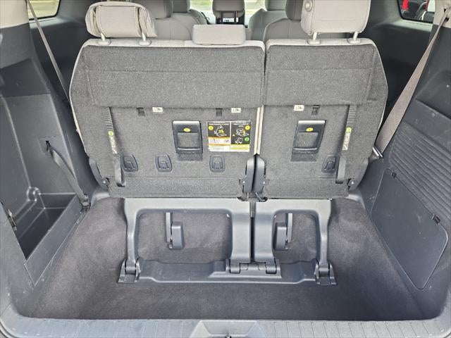 2025 Toyota Sienna LE 8 Passenger