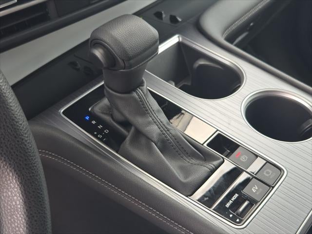2025 Toyota Sienna LE 8 Passenger