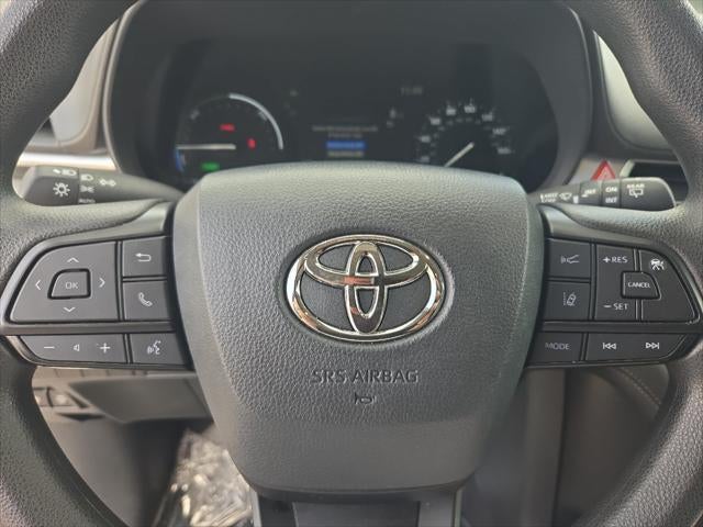 2025 Toyota Sienna LE 8 Passenger