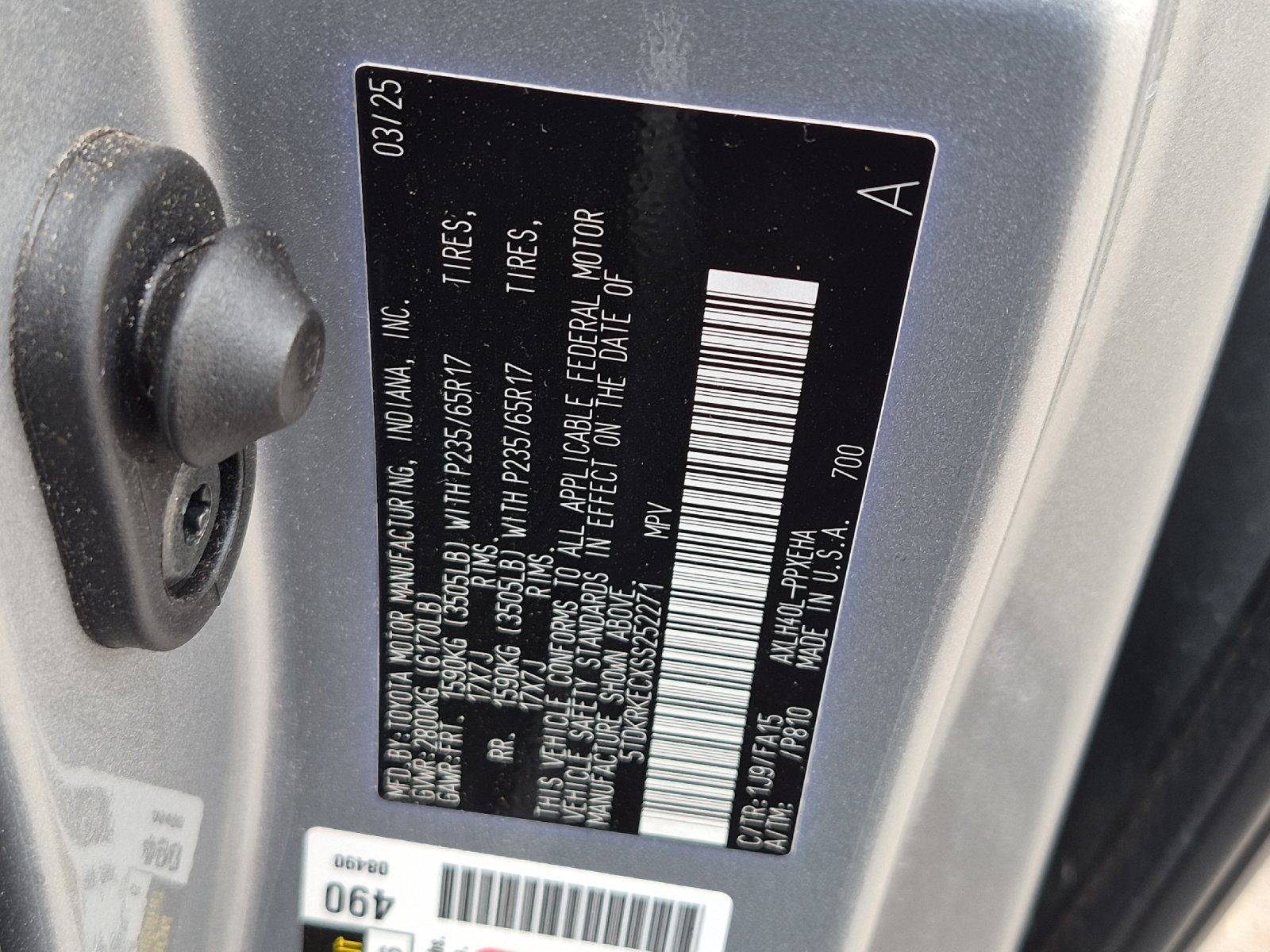 2025 Toyota Sienna LE 8 Passenger