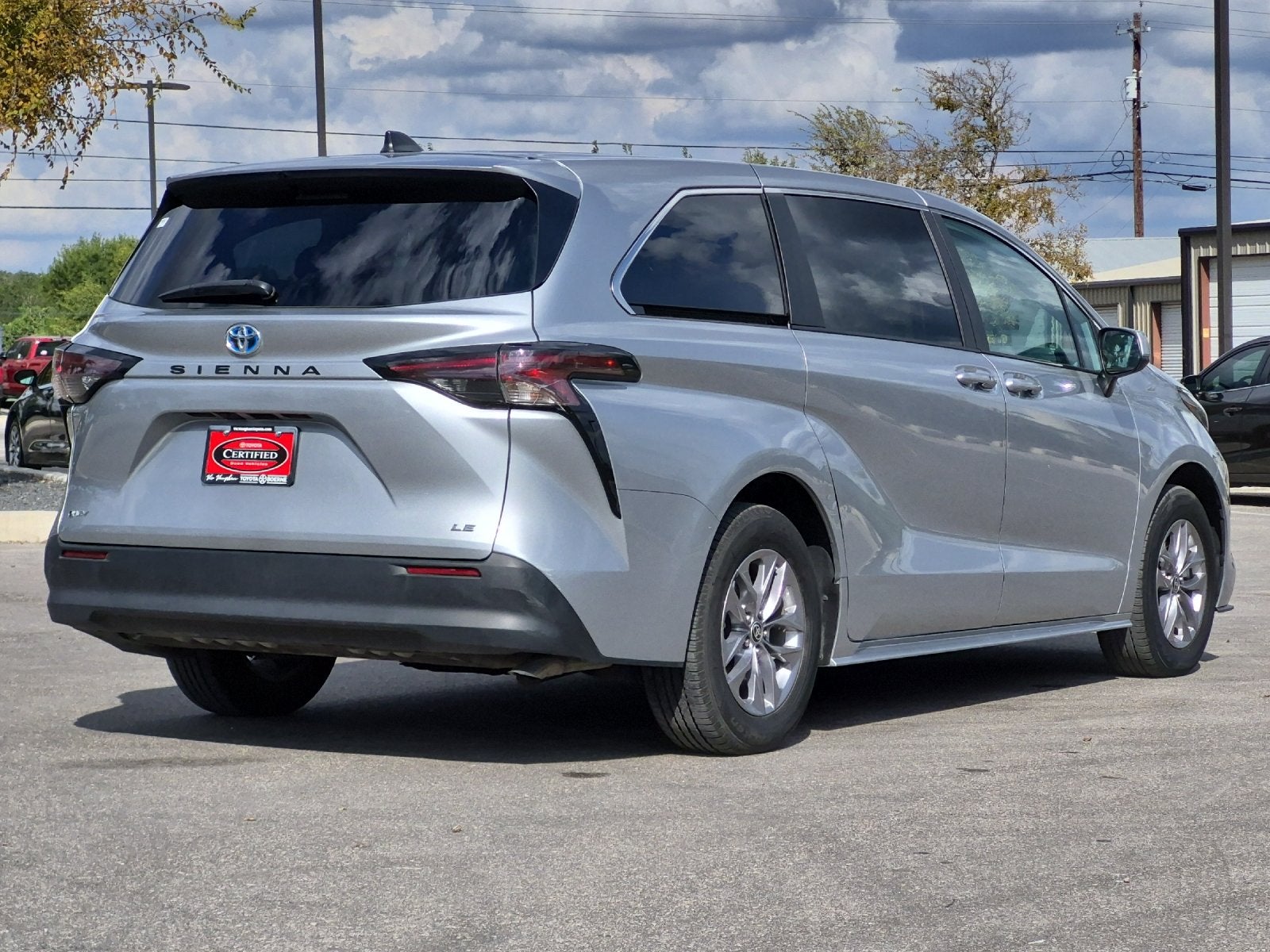 2025 Toyota Sienna LE 8 Passenger