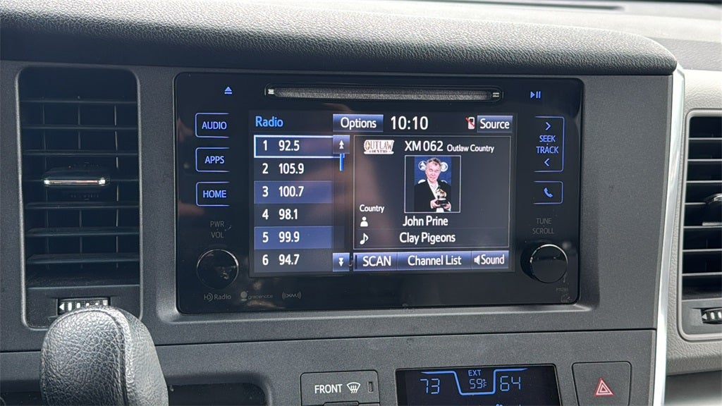 2017 Toyota Sienna LE 8 Passenger