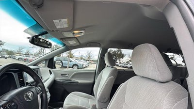 2017 Toyota Sienna LE 8 Passenger