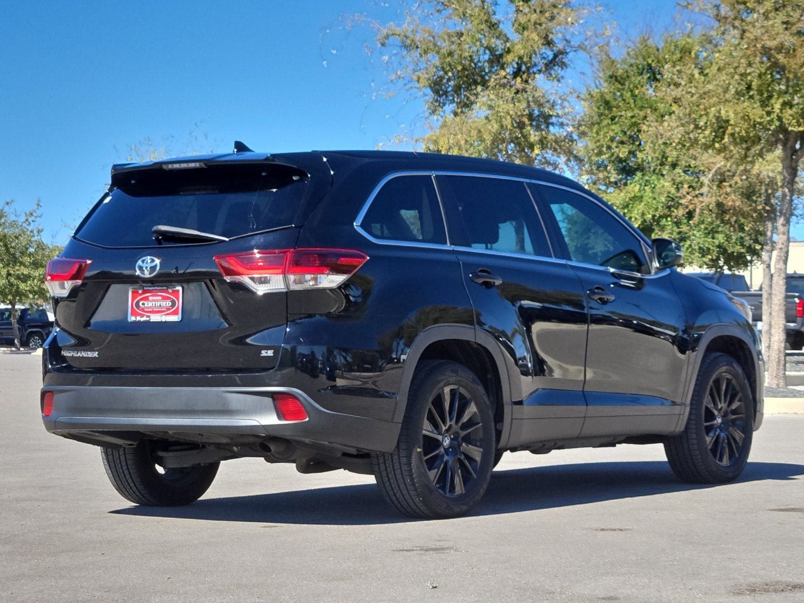 2019 Toyota Highlander SE