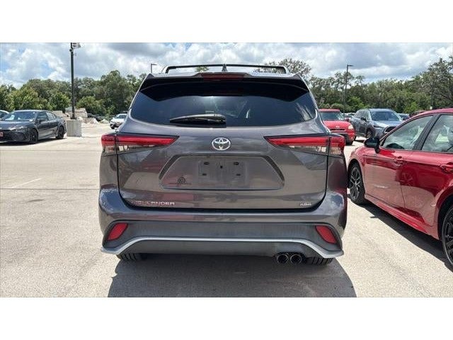 2021 Toyota Highlander XSE