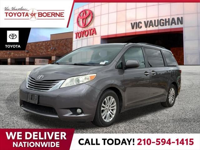 2016 Toyota Sienna XLE
