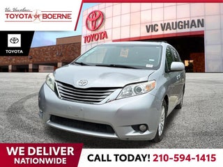 2016 Toyota Sienna XLE 8 Passenger