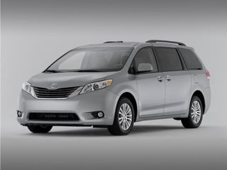 2012 Toyota Sienna XLE 8 Passenger