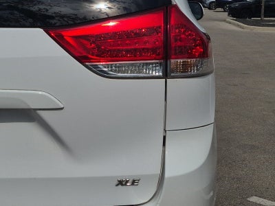 2011 Toyota Sienna XLE