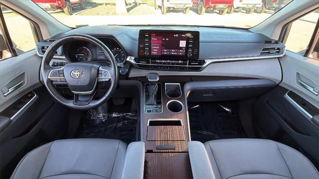 2024 Toyota Sienna XLE 7 Passenger