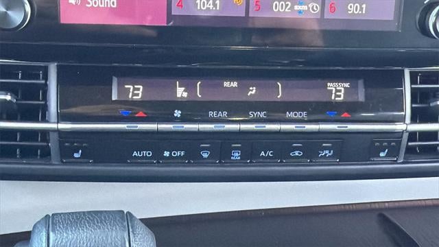 2024 Toyota Sienna XLE 7 Passenger