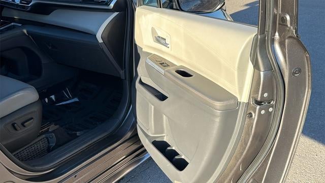 2024 Toyota Sienna XLE 7 Passenger