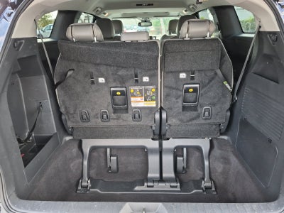2025 Toyota Sienna XLE 8 Passenger