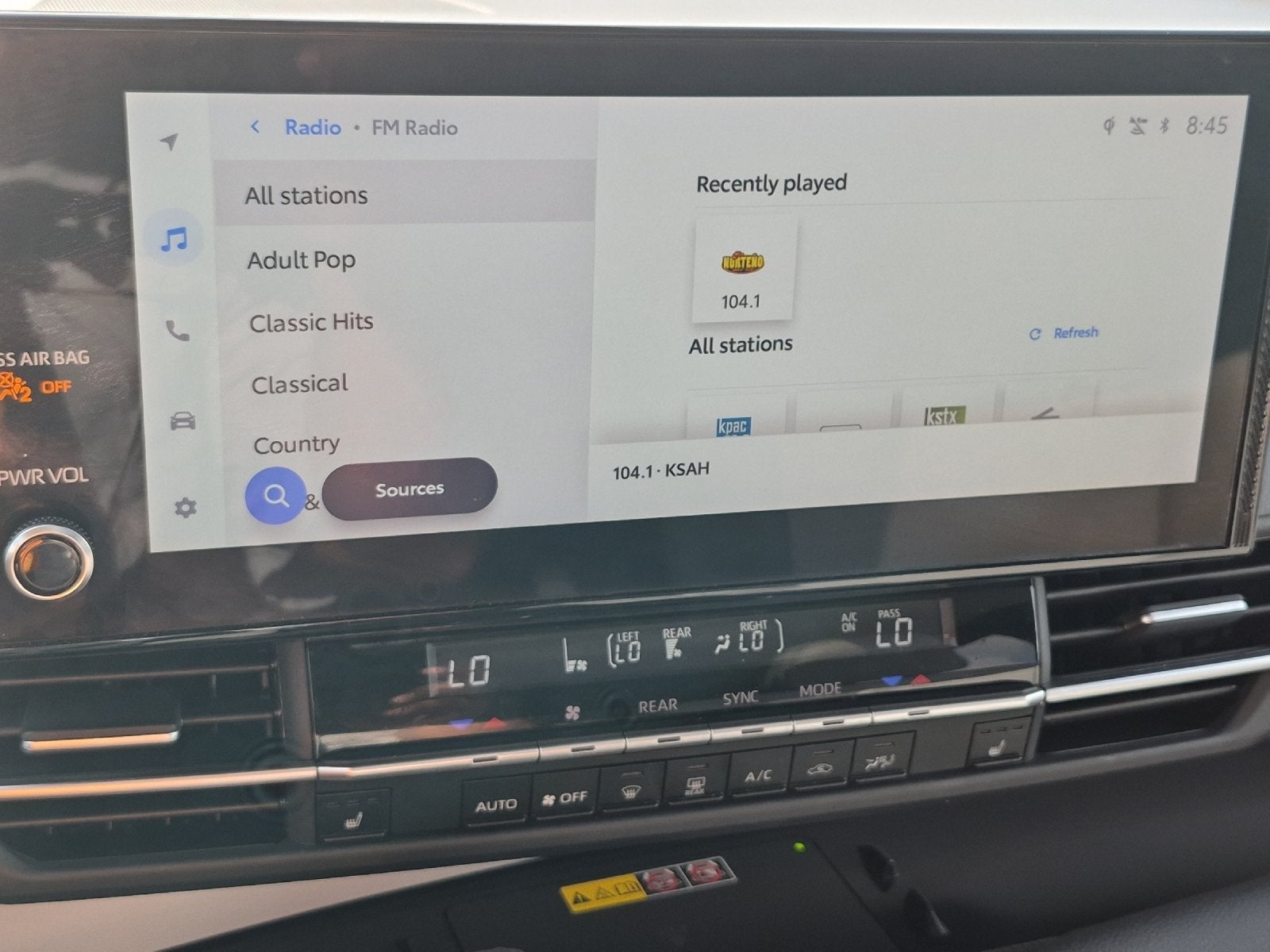 2025 Toyota Sienna XLE 8 Passenger