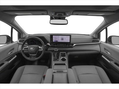 2025 Toyota Sienna XLE 8 Passenger