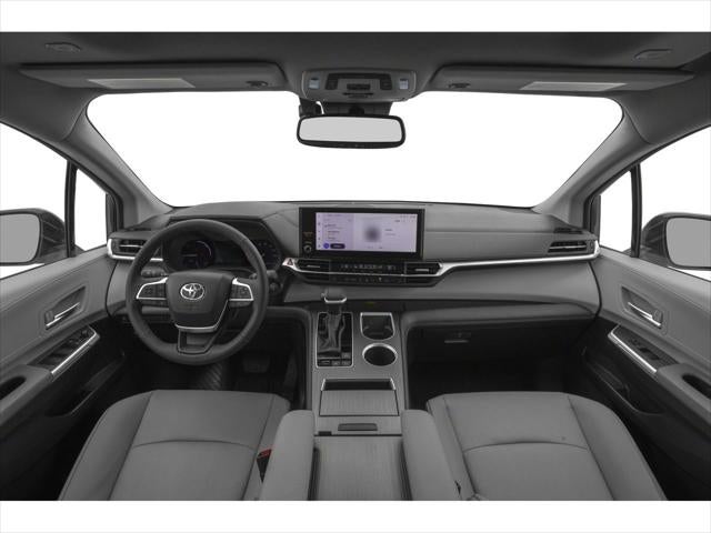 2025 Toyota Sienna XLE 8 Passenger