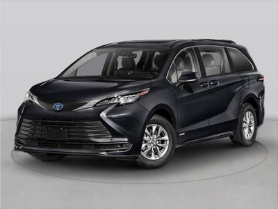 2024 Toyota Sienna XLE 8 Passenger