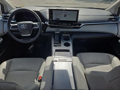 2026 Toyota Sienna XLE