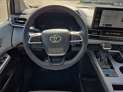 2026 Toyota Sienna XLE