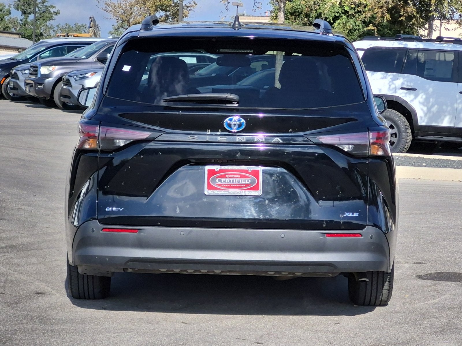 2025 Toyota Sienna XLE 8 Passenger