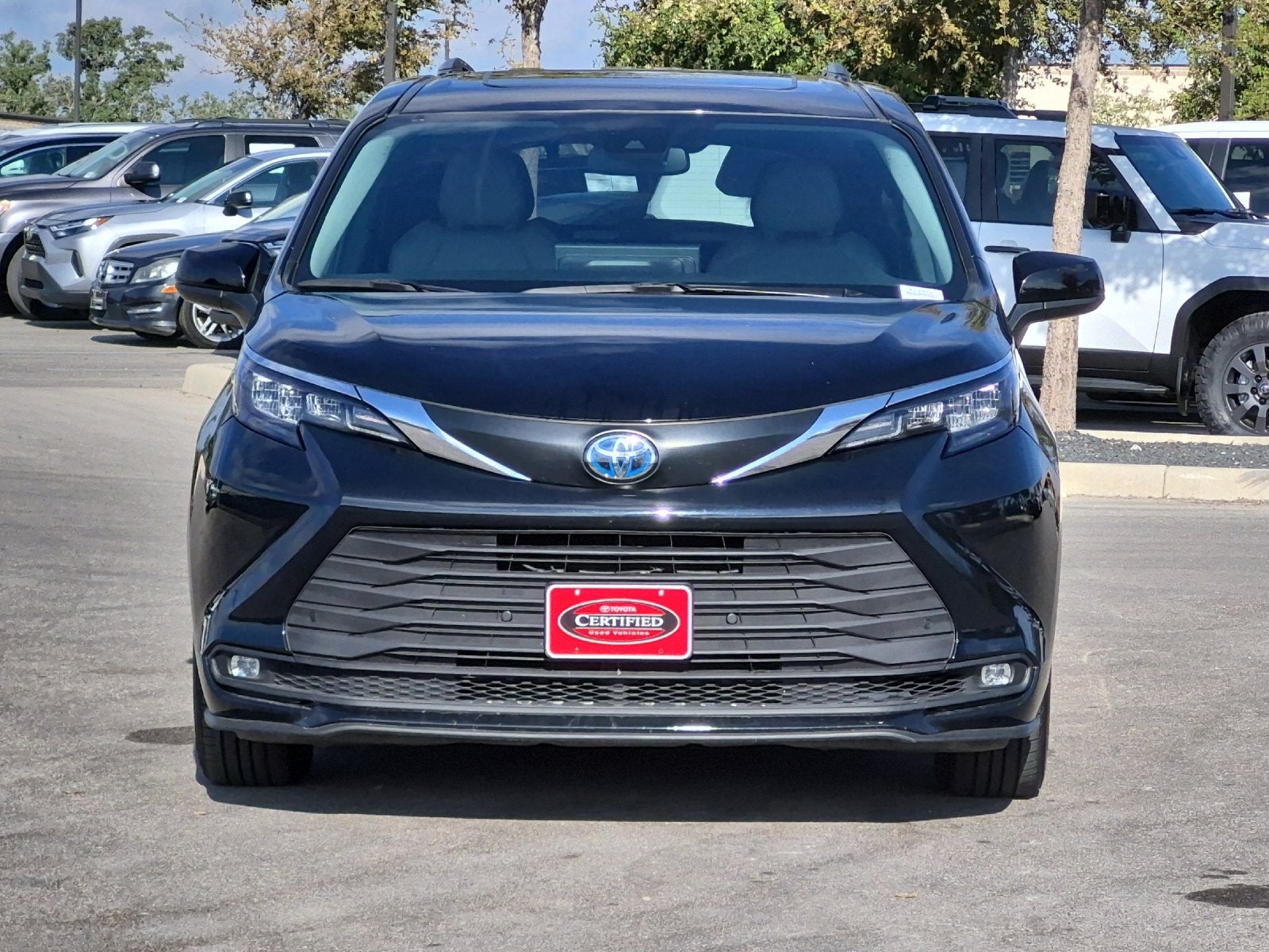 2025 Toyota Sienna XLE 8 Passenger