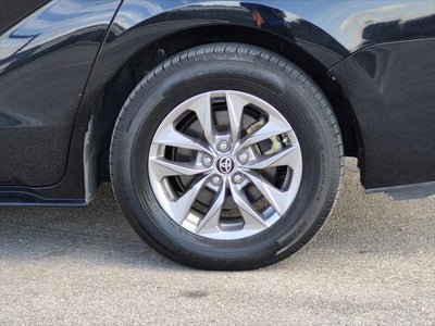 2025 Toyota Sienna XLE 8 Passenger