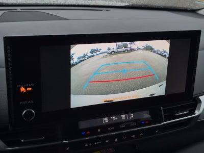 2025 Toyota Sienna XLE 8 Passenger
