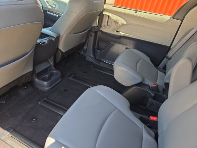 2023 Toyota Sienna XLE 7 Passenger