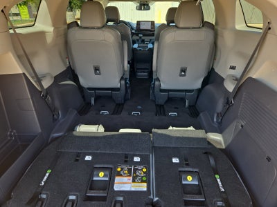 2023 Toyota Sienna XLE 7 Passenger