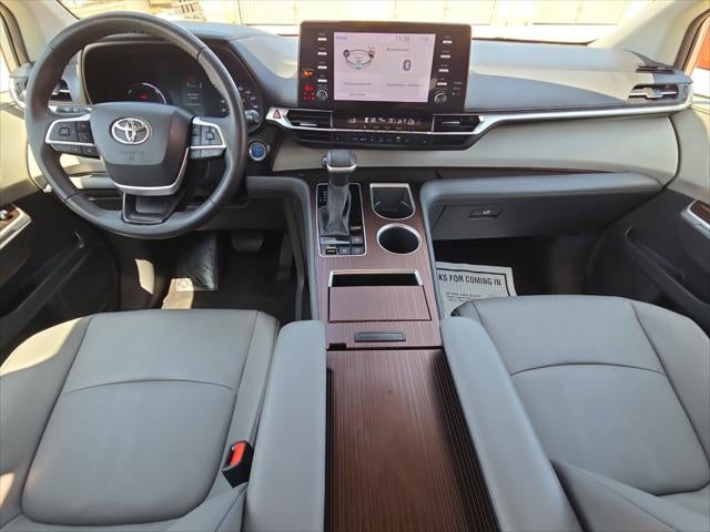 2023 Toyota Sienna XLE 7 Passenger