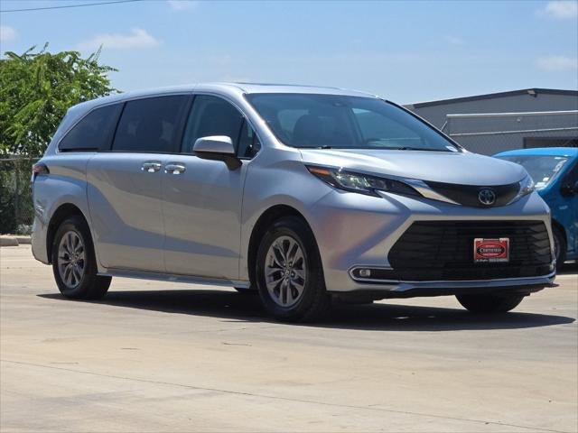 2023 Toyota Sienna XLE 7 Passenger