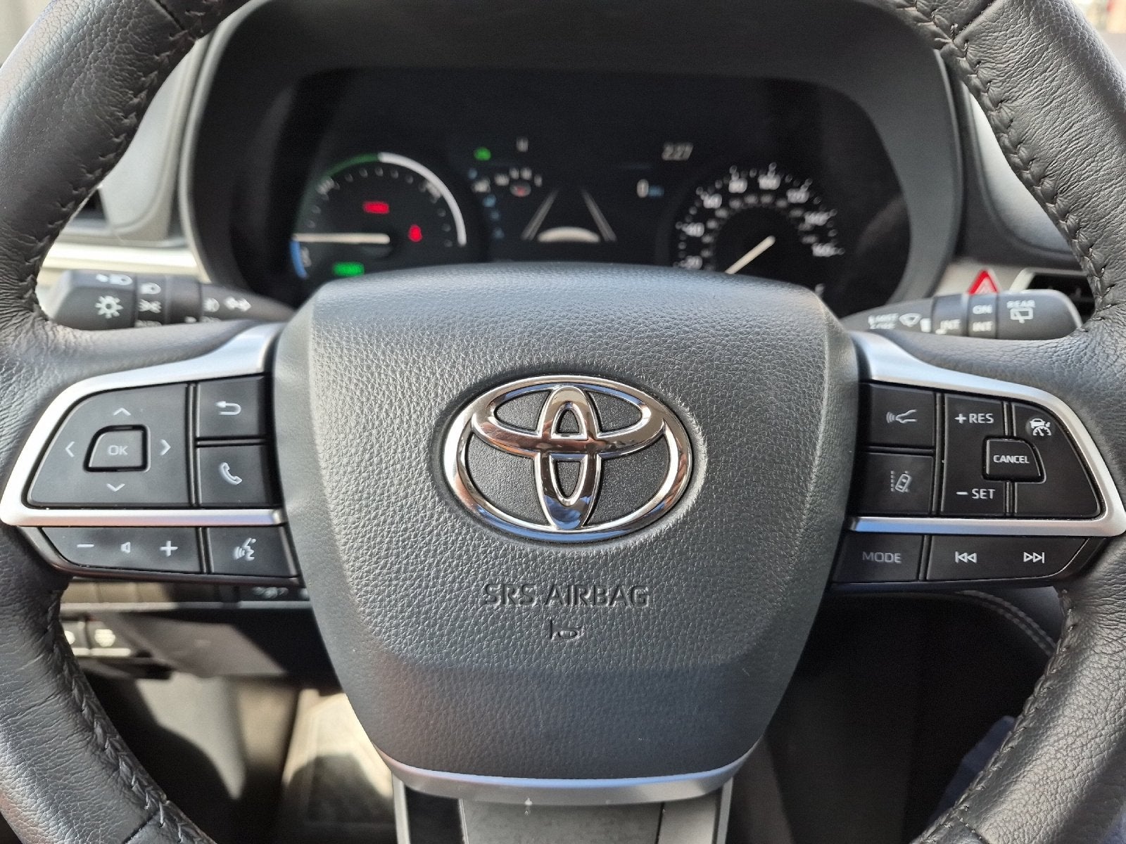 2026 Toyota Sienna XLE 8 Passenger