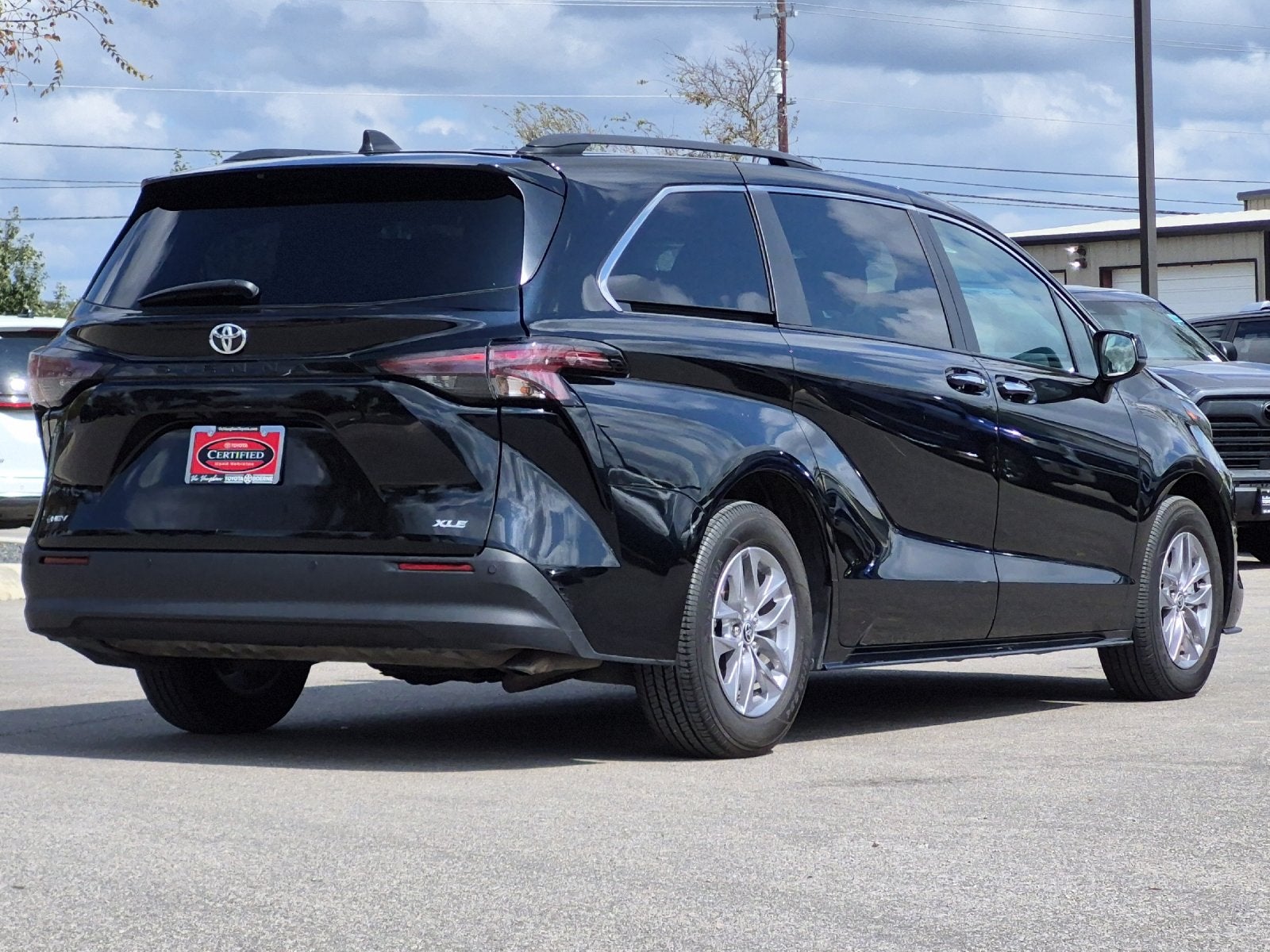 2026 Toyota Sienna XLE 8 Passenger