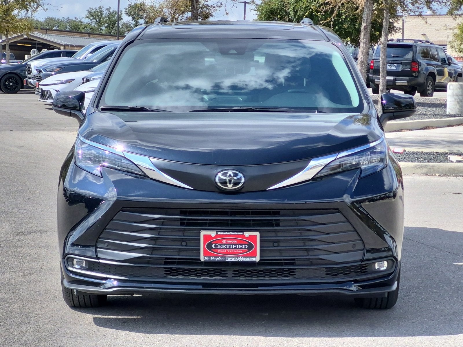 2026 Toyota Sienna XLE 8 Passenger