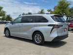 2025 Toyota Sienna XLE 8 Passenger