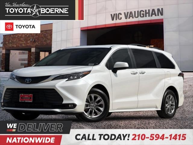 2025 Toyota Sienna XLE 8 Passenger